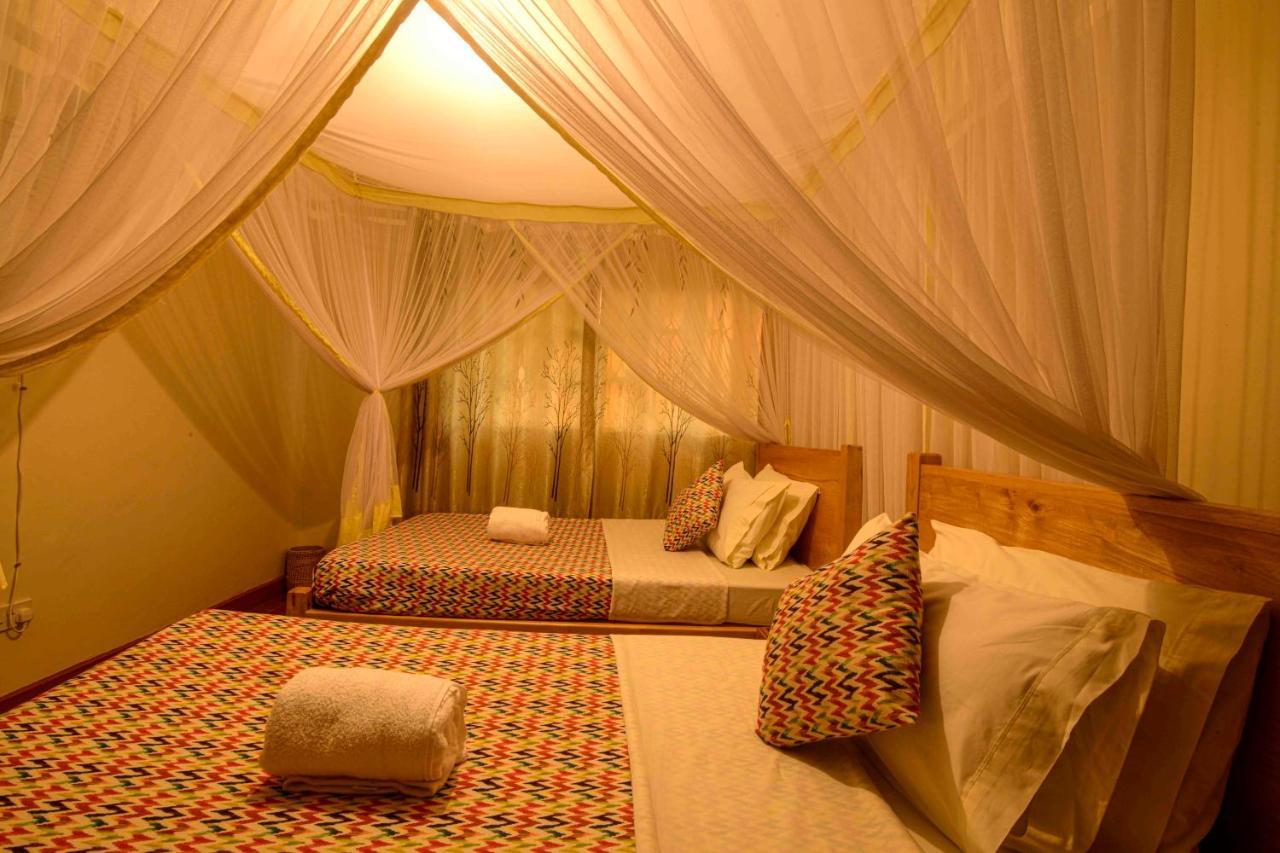 Cycad Entebbe Guest House Екстериор снимка